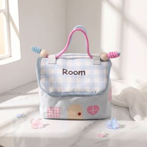 Sac fourre-tout en toile imprimé à l'écran avec motif de dessin animé personnalisé - Grande capacité, durable, réutilisable, sac à bandoulière tendance pour cadeaux et événements - Product Image 6