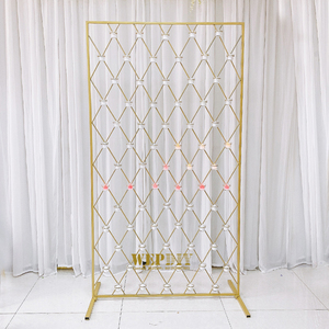 Supporto per Candele in Ferro Battuto Dorato per Matrimoni, Segnaposto per Tavoli, Supporto per Fiori e Decorazioni di Benvenuto - Product Image 4