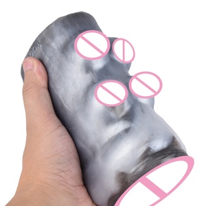 Masturbador Masculino de Silicona Súper Suave y Realista con Forma de Vaca Lechera, Estimulador de Fantasía 2 en 1, Portátil - Product Image 6
