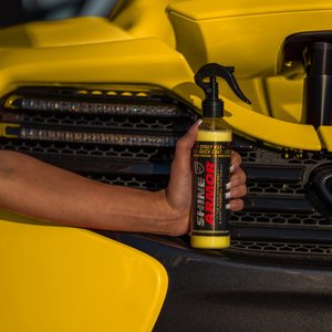 Cera en aerosol Shine Armor QUICK COAT PARA AUTOS, da brillo y un aspecto brillante a la pintura del auto, hidrofóbico, precio directo de fábrica - Product Image 3