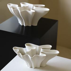 Jarrón de Cerámica Minimalista Moderno en Forma de Maceta, Diseño Nórdico para Bodas, para Uso en el Hogar, Sala de Estar u Hotel - Product Image 3