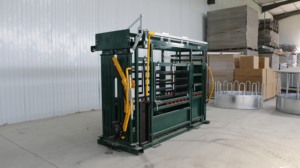 Eco Friendly Livestock Equipment <strong>Cattle</strong> Squeeze Chute Premium Automatic Vet <strong>Crush</strong> - Product Image 2