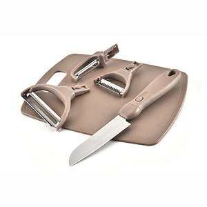 Venta caliente accesorios de cocina utensilios de cocina 4 Uds máquina peladora de frutas y verduras de acero inoxidable multifunción con bandeja - Product Image 1