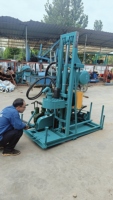 Machine de forage hydraulique diesel pour puits d'eau souterraine, profondeur de forage de 150 m, à vendre