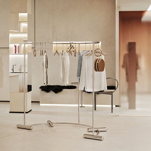 Espositori Centrali a Forma di Arco: Appendiabiti Semi-Circolari da Terra in Acciaio Inox Spazzolato per Negozi di Abbigliamento Femminile - Product Image 3