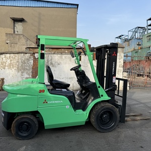 Chariot élévateur Mitsubishi FD30 FD50 FD70 d'occasion 3 tonnes Chariot élévateur à fourche à combustion interne en bon état en vente - Product Image 2