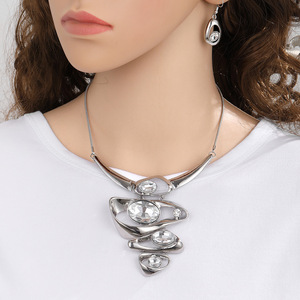 Geometric Necklace <b>Set</b> Zinc Alloy Beveled <b>Square</b> Beads Party Women's Fashion Jewelry - Product Image 1