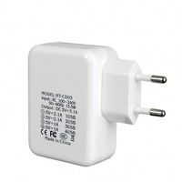 Adaptateur USB universel portable intelligent à 4 ports 5V 3.1A pour la maison et les téléphones