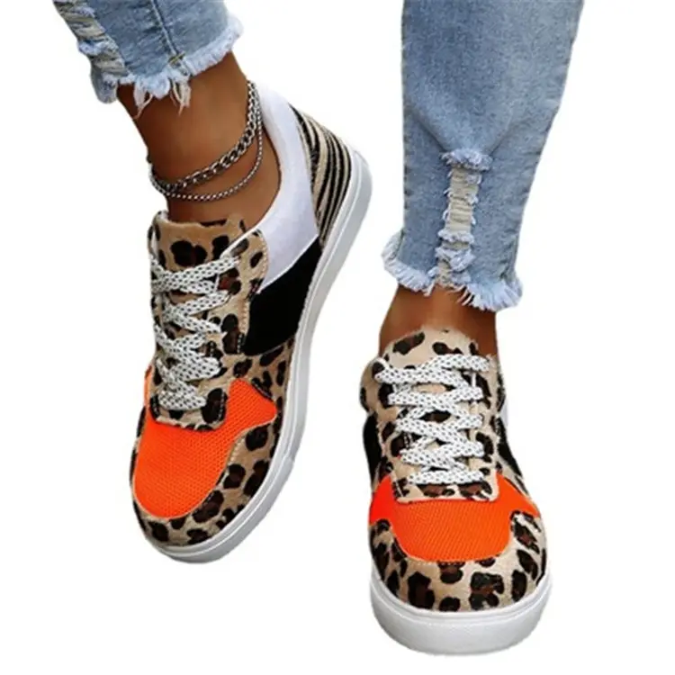 Women's Outdoor Boots Fashion Thick Soled Lace Up Sexy Leopard Print Casual Sports Shoes Large Size Sneakers