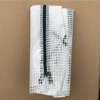 Petite serre de jardin en plastique polycarbonate Tunnel facilement assemblé pour les plantes de jardin Utiliser un cadre en métal