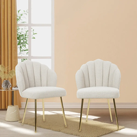 Meubles de chambre à coucher Chaise d'appoint nordique en tissu doux et confortable avec pieds dorés