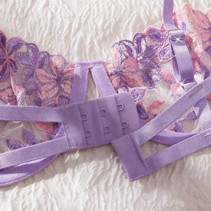 Ensemble de <span class=keywords><strong>lingerie</strong></span> en dentelle à deux pièces avec broderie florale sexy pour femmes, vêtements de nuit transparents, livraison directe - Product Image 4
