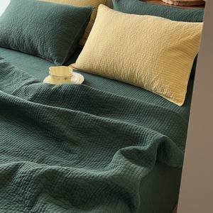 Ensemble de couvre-lit matelassé moderne fait à la main pour les hôtels à la maison disponibles tailles King Queen motifs imprimés floraux exportation pour le commerce extérieur - Product Image 6