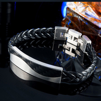 Bracelet en cuir tressé noir de style minimaliste, bracelet en cuir tissé personnalisé en acier inoxydable et fibre de carbone pour homme