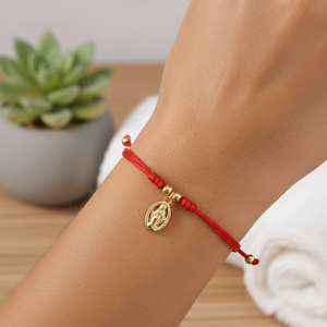 Bracelet en corde rouge « Faites un vœu » Go2boho avec pendentif médaille de la Vierge <span class=keywords><strong>Marie</strong></span> en or, bracelet d'amitié réglable, cadeau religieux pour un anniversaire - Product Image 1