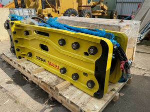 Martillo Hidráulico SB121 para Excavadoras Pesadas de 28T, 29T, 30T, 31T, 32T, 33T, 34T y 35T, con 1 Año de Garantía - Product Image 2