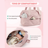 Sac de sport pour femme avec compartiment pour tapis de yoga, poche étanche, pochette séparée et bandoulière amovible