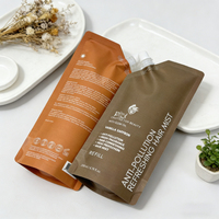 Sachets souples écologiques à bec verseur pour liquides, idéaux pour la recharge de shampoing, après-shampoing et gel douche – Emballage durable