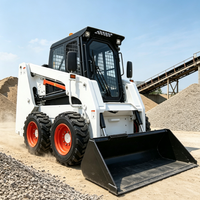 Loader Skid Steer Multiguna dengan Bucket Kecil untuk Pekerjaan Pembersihan Kotoran Tanah dan Kerikil