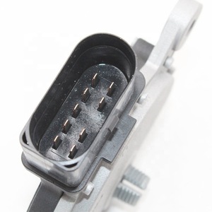 Interruptor de seguridad de la caja de cambios Volkswagen 09G919823 84540-2432 para Jetta Golf Skoda - Product Image 3