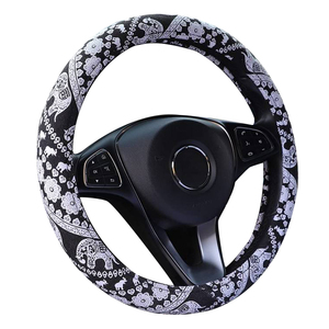 Couverture de <span class=keywords><strong>volant</strong></span> de voiture en tissu, x 15 pouces, couverture pour <span class=keywords><strong>volant</strong></span> de voiture, décoration OEM ODM, Service soudure - Product Image 4