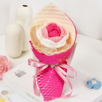 Bouquet de mini-fleurs tricotées au crochet faites à la main (roses, tournesols) – Décoration créative portable pour la Fête des Mères, Pâques, Noël