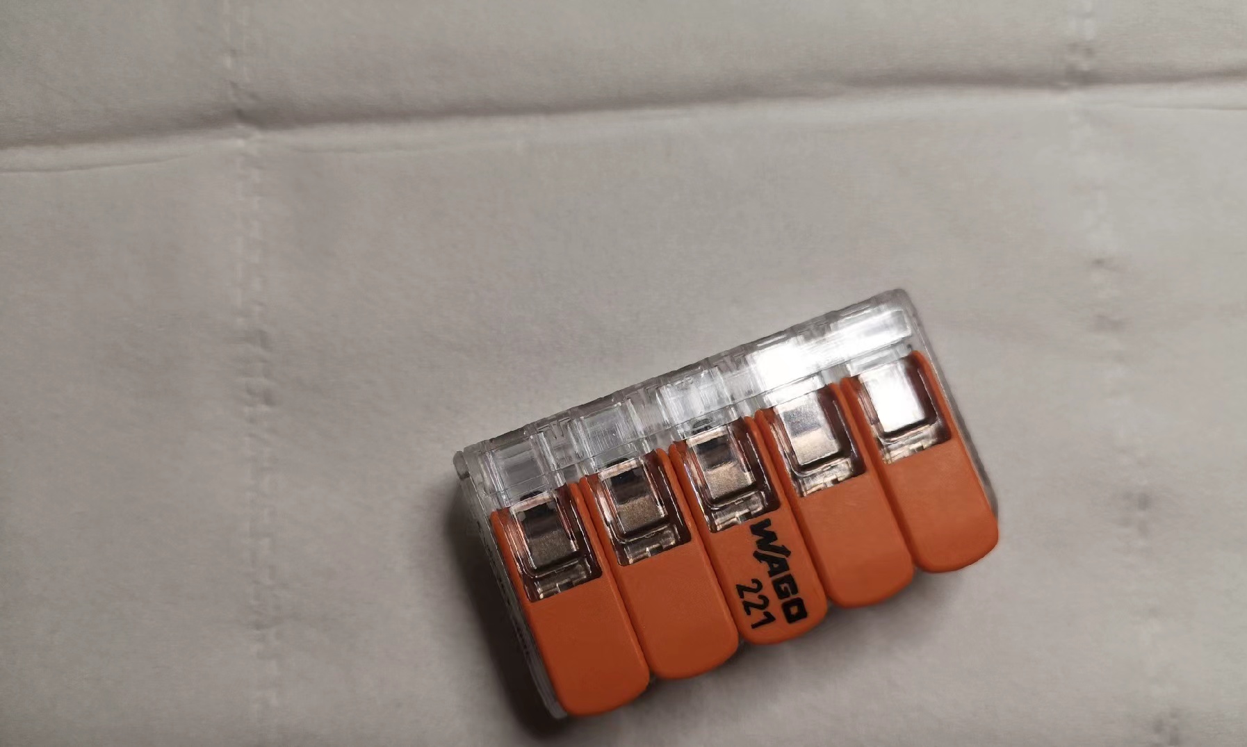 Brand new original WA go wire connector 221-613| Alibaba.com