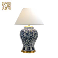 Lampe de table électrique européenne en céramique faite à la main, abat-jour en forme de tambour, bleu et blanc, pour chambre et hôtel, décoration intérieure
