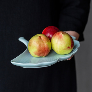 Chinese <b>Ceramic</b> Leaf Shape Fruit <b>Plate</b> Porcelain Tea Ceremony Dessert Dish - Product Image 3