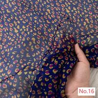 Tissu en mousseline de soie naturelle personnalisé, tissé, imprimé de fleurs, motif floral numérique pour robes de mariée pour femmes, rideaux pour la maison