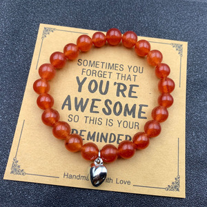 สร้อยข้อมือลูกปัดหินธรรมชาติลายม้าลายสีชมพูสไตล์ใหม่ข้ามพรมแดน ของขวัญเทศกาลสำหรับผู้ชายผู้หญิง สร้อยข้อมือมิตรภาพรูปหัวใจพร้อมการ์ด - Product Image 3