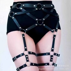 Venta directa de fábrica de ropa sexy de bondage, disfraces eróticos para adultos de cuero PU ecológico y accesorios. - Product Image 1
