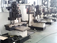Machine de fraisage CNC verticale 3 axes XK7136, broche BT40, table 1250*360mm, robuste, haute rigidité, fraisage de précision, travail des métaux