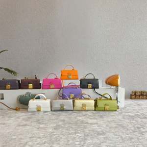 Bolsos de Mano Personalizados de Cuero Vegano para Mujer, Bolsos de Hombro con Bordado, Bolsos Cruzados para Mujer - Product Image 2