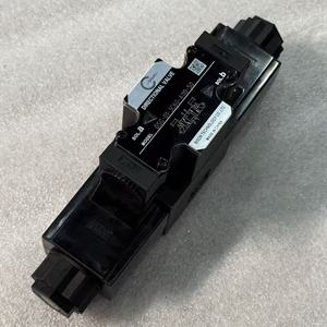 กล่องเทอร์มินัลแบบไฮดรอลิกควบคุมด้วยโซลินอยด์ รุ่น DSG-01-3C* และ DSG-03-3C* - Product Image 1