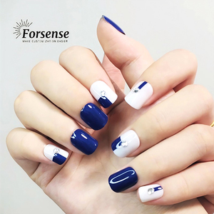 Faux ongles <span class=keywords><strong>bleu</strong></span> foncé de luxe en gros Fournisseurs de faux ongles à presser au design personnalisé simple et élégant Pointes d'ongles courtes carrées blanc lait - Product Image 2