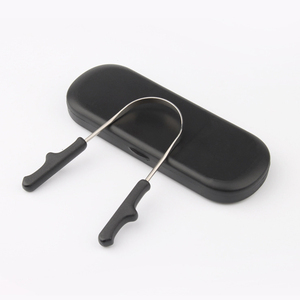 Lot de 2 grattoirs à langue en acier inoxydable personnalisés pour réduire la mauvaise haleine Hygiène bucco-dentaire Soins des dents Nettoyant pour langue de bébé - Product Image 6