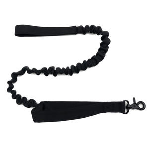 Correas para mascotas de alta resistencia retráctiles para entrenamiento al aire libre personalizadas, correas acolchadas, correas tácticas para perros - Product Image 4