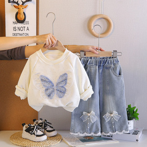 Ensemble sweat-shirt et <span class=keywords><strong>pantalon</strong></span> long pour bébé, style printemps, motif papillon, nouvelle collection 2026, décontracté et élégant pour filles, deux pièces à manches longues - Product Image 4