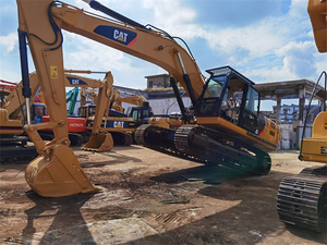 Excavatrice sur chenilles hydraulique Caterpillar CAT 330D d'occasion, 35 tonnes, d'origine japonaise, presque neuve (99%), à vendre - Product Image 3