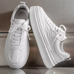 Chaussures de skate plates tendance pour hommes, respirantes, à semelle épaisse, baskets décontractées, chaussures élégantes pour hommes, chaussures de sport en cuir pour étudiants, chaussures de sport d'extérieur - Product Image 4