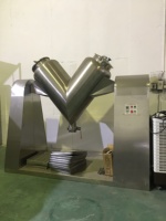 Mélangeur de poudre de type V en acier inoxydable SUS304, machine de mélange de poudre sèche pour le mélange de poudre cosmétique