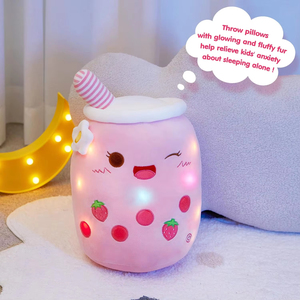 Coussin en forme de tasse de thé au lait Boba à bulles, peluche fraise anime avec matériau en peluche super doux et lumières LED - Product Image 6