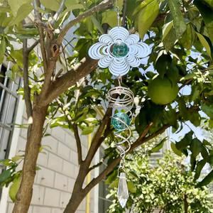 Molinillo de Viento de Acero Inoxidable con Cola de Cristal, Molinillo de Viento Metálico Colgante con Bola Esférica y Cola en Espiral para Decoración de Jardín Exterior - Product Image 5