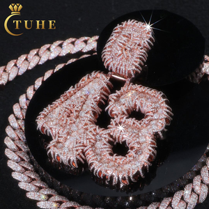 <span class=keywords><strong>Collana</strong></span> con Ciondolo Numero 43 <span class=keywords><strong>Personalizzata</strong></span> in Argento Sterling 925 Placcato <span class=keywords><strong>Oro</strong></span> Rosa con Diamanti Moissanite VVS per Uomo - Product Image 1