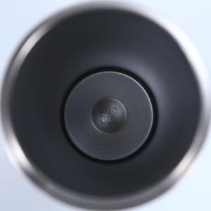 Logotipo personalizado 304 Acero inoxidable Gran capacidad <span class=keywords><strong>Termo</strong></span> al vacío Taza <span class=keywords><strong>Botella</strong></span> de agua deportiva moderna para viajes - Product Image 4