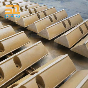 สำหรับ D63 D61รถตักดิน D68 D65รถปราบดินรองเท้า D155A D6R สำหรับชิ้นส่วนเครื่องจักรก่อสร้างของ Komatsu - Product Image 1