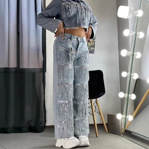 Pantalones de mezclilla con lentejuelas y borlas para mujer, de pierna ancha y cintura alta, conjunto de top corto de moda urbana, atuendo informal - Product Image 3