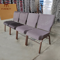 Chaises empilables de luxe personnalisables en tissu de conception chinoise avec pieds en métal – Mobilier commercial durable pour églises et théâtres