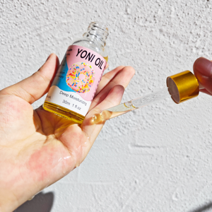 น้ำมันหอมระเหยจากสมุนไพรธรรมชาติ100% น้ำมันหอมระเหยสำหรับผู้หญิงใช้ในชีวิตประจำวันอย่างใกล้ชิด - Product Image 1